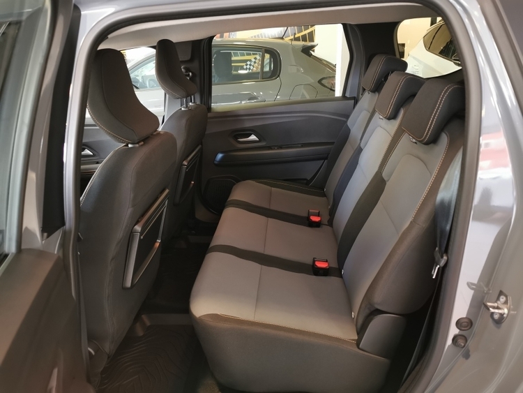 DACIA JOGGER EXTREME GO HYBRID foto 5