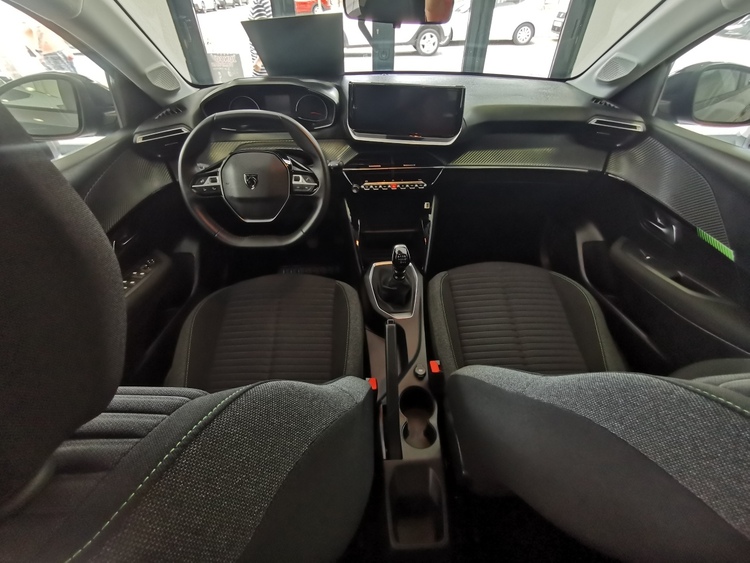 PEUGEOT 208 ACTIVE  foto 6