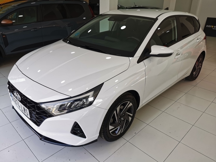 HYUNDAI i20 Tecno 1.0 TGDI 100cv foto 2