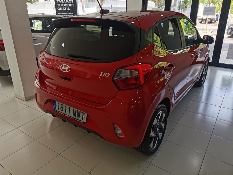 HYUNDAI i10 KLASS 1.0 66CV foto 3